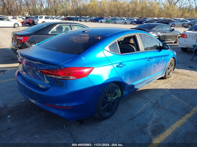 5NPD84LF8JH312900 Hyundai ELANTRA SEL
