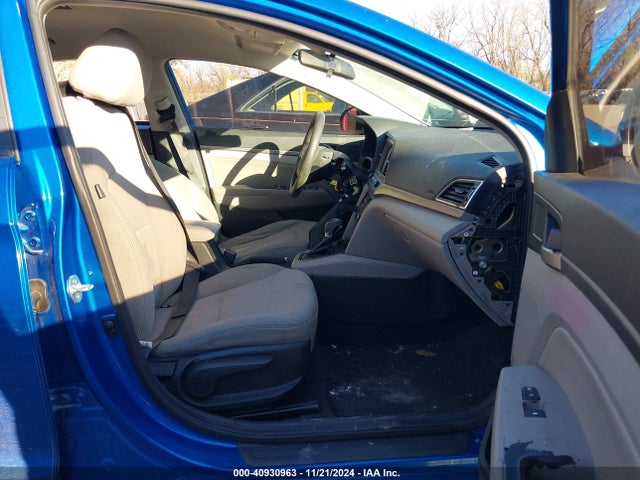 5NPD84LF8JH312900 Hyundai ELANTRA SEL