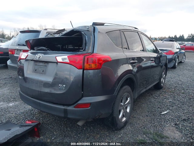 Toyota Rav4 Xle 2015 JTMRFREV9FD120430 Image 4