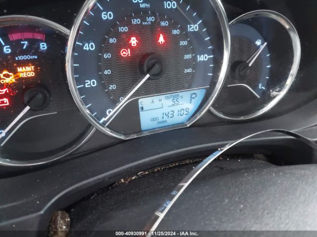 2T1BURHE2GC561141 Toyota COROLLA LE