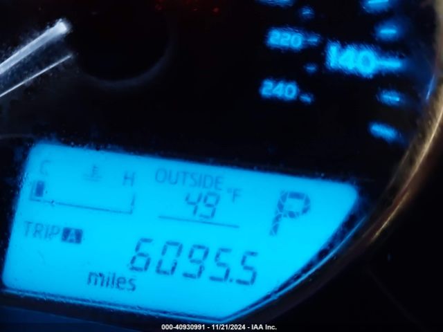 2T1BURHE2GC561141 Toyota COROLLA LE