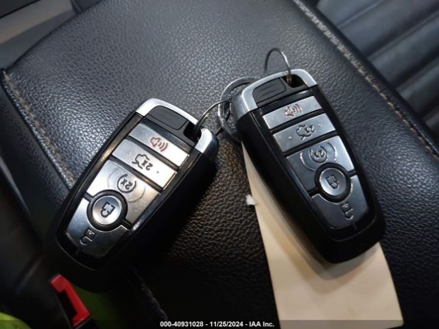 3FA6P0HD5JR224790 Ford FUSION SE