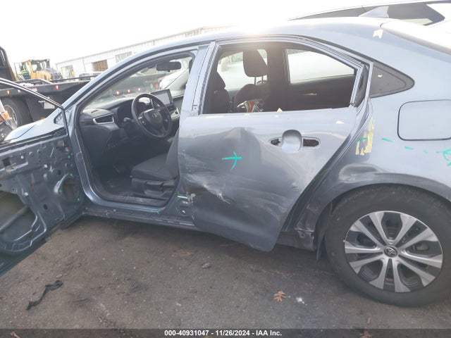 Toyota Corolla Hybrid Le 2021 JTDEAMDE9MJ028086 Image 14