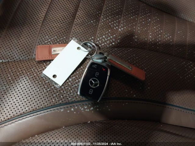 WDDUG8GB6JA377114 Mercedes-Benz S 560 4matic