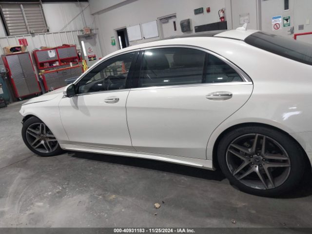 WDDUG8GB6JA377114 Mercedes-Benz S 560 4matic