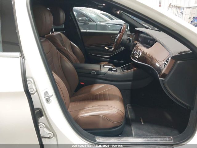 WDDUG8GB6JA377114 Mercedes-Benz S 560 4matic