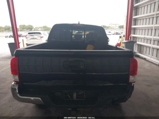 5TFAX5GN8HX089740 Toyota Tacoma Sr5