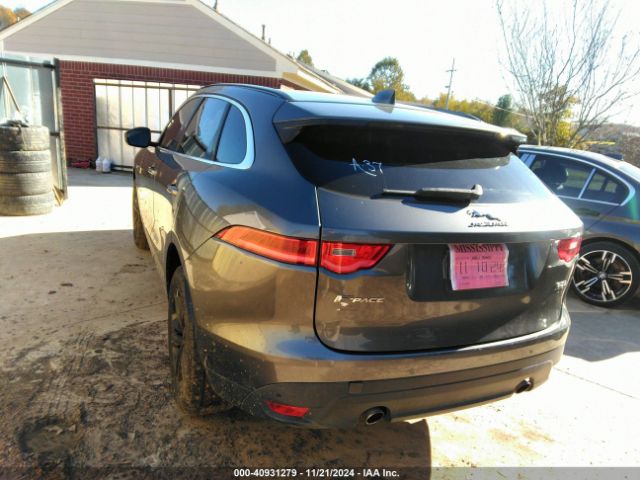 SADCJ2FX6KA360806 Jaguar F-pace 25t Premium