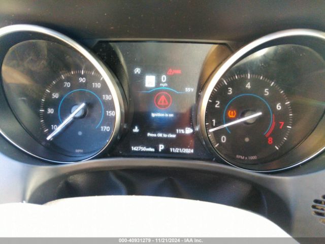 SADCJ2FX6KA360806 Jaguar F-pace 25t Premium