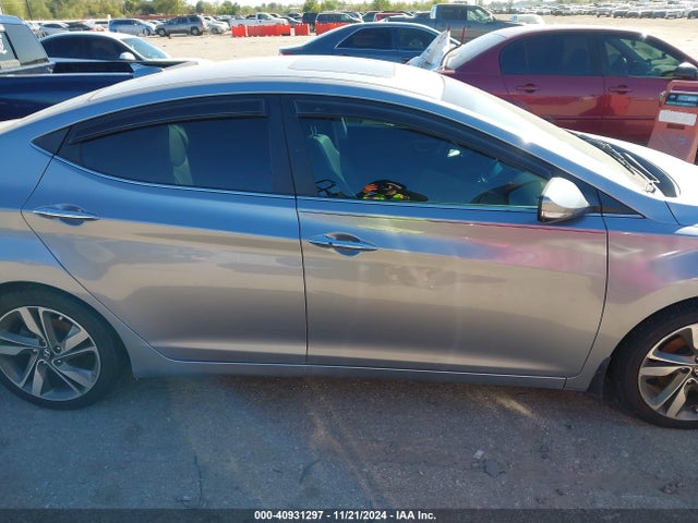 Hyundai Elantra Limited 2015 5NPDH4AE3FH574874 Image 13