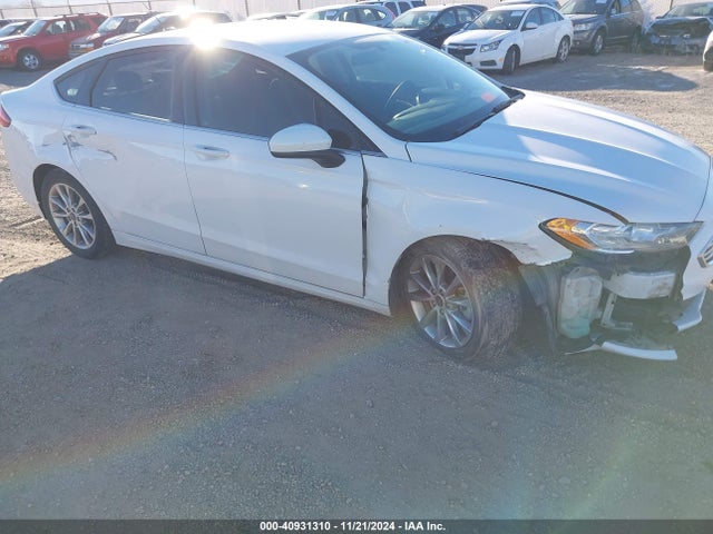 3FA6P0H76HR113539 Ford FUSION SE