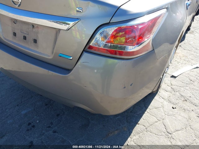 Nissan Altima 2.5 S 2014 1N4AL3AP2EC106339 Image 13
