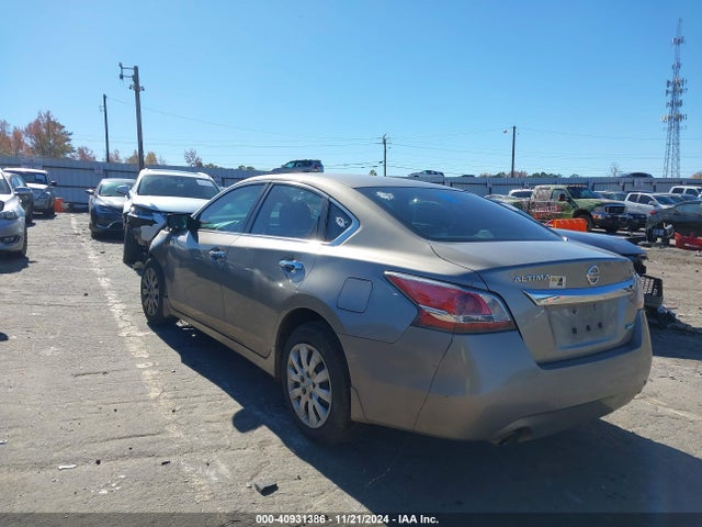 Nissan Altima 2.5 S 2014 1N4AL3AP2EC106339 Image 3