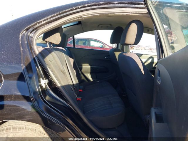 1G1JC5SHXG4153427 Chevrolet Sonic Lt Auto