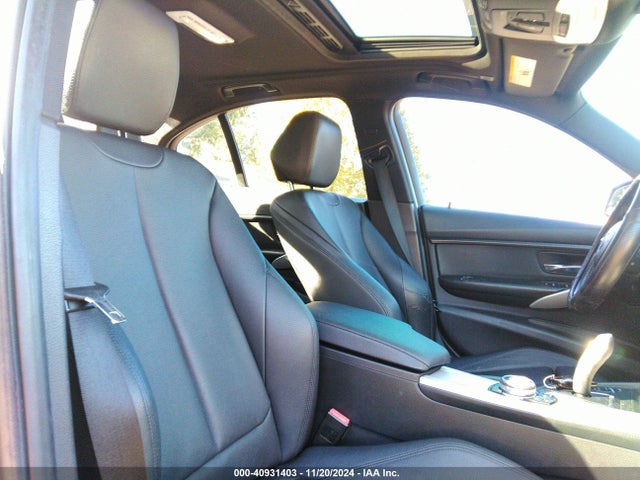 BMW 320i Xdrive 2015 WBA3C3G5XFNS72880 Image 5