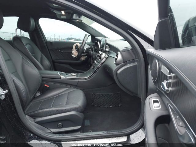 WDDWF4JB8HR246744 Mercedes-Benz C 300 Luxury/sport