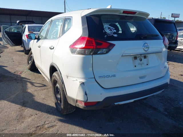 Nissan ROGUE S 2017 KNMAT2MV4HP521870 Image 3
