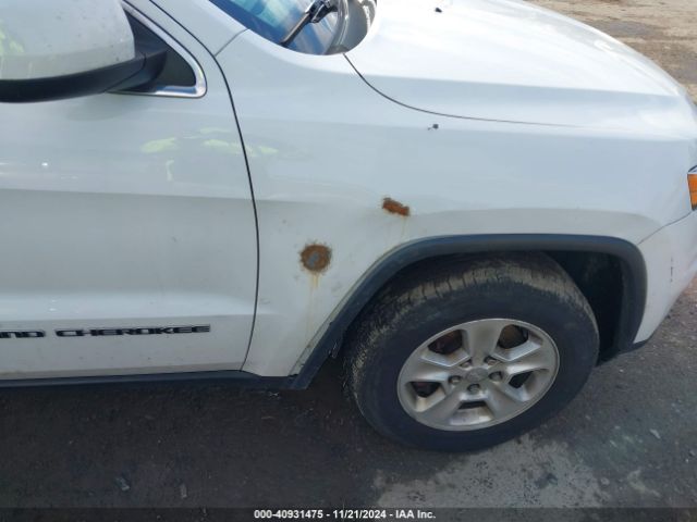1C4RJFAG5HC810480 Jeep Grand Cherokee Laredo 4x4