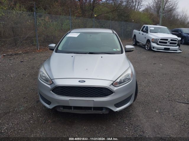 1FADP3K28HL282434 Ford FOCUS SE