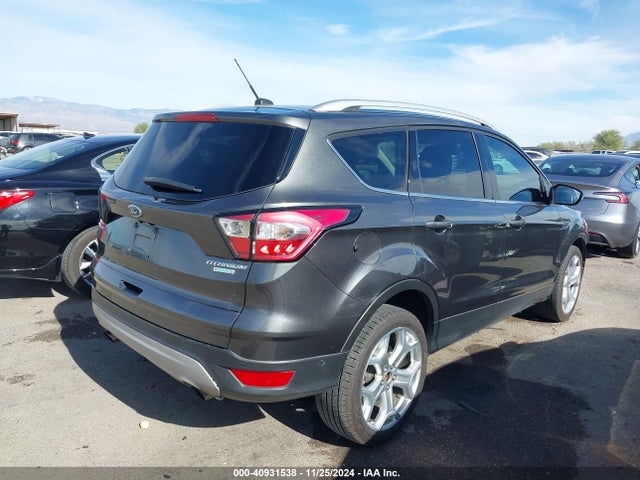 Ford Escape Titanium 2017 1FMCU0J99HUD85315 Image 4