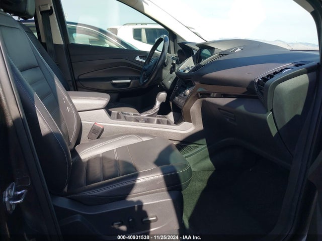 Ford Escape Titanium 2017 1FMCU0J99HUD85315 Image 5
