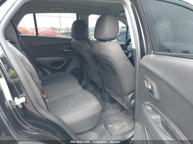 KL7CJKSB1LB323242 Chevrolet Trax Fwd Ls