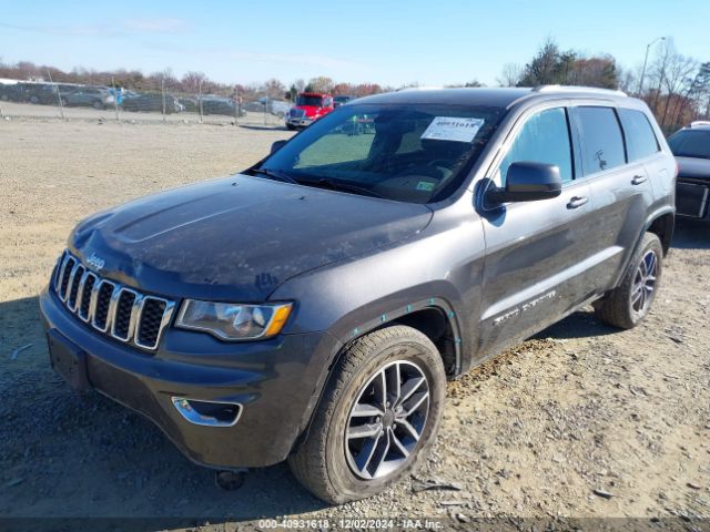 1C4RJFAG8KC802543 Jeep Grand Cherokee Laredo E 4x4