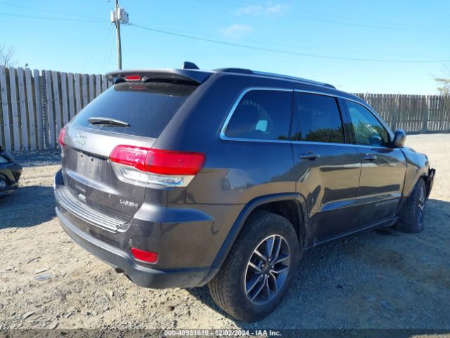 1C4RJFAG8KC802543 Jeep Grand Cherokee Laredo E 4x4