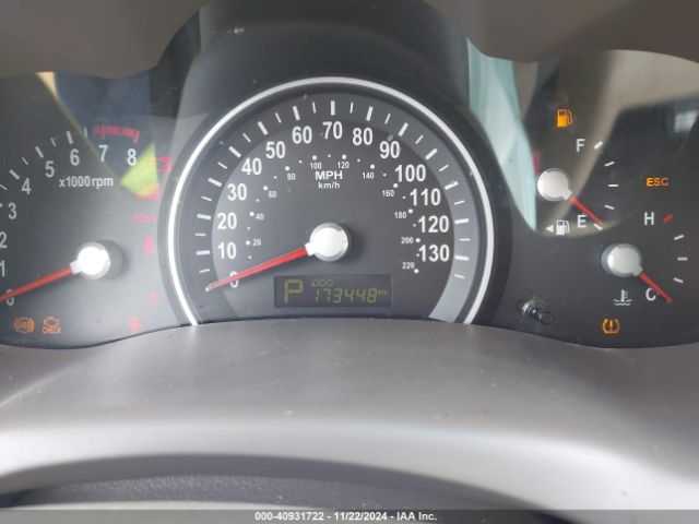 KNDMG4C71E6553760 KIA SEDONA LX