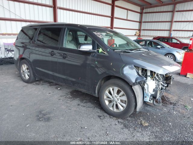 KNDMB5C18J6360533 auction archive image