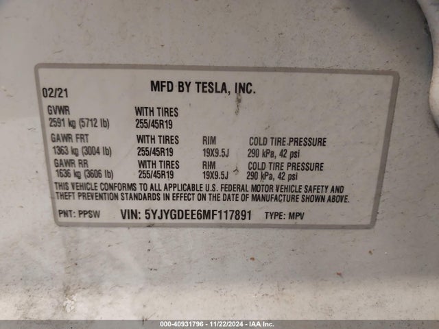 2021 TESLA MODEL Y 5YJYGDEE6MF117891 Photo 8