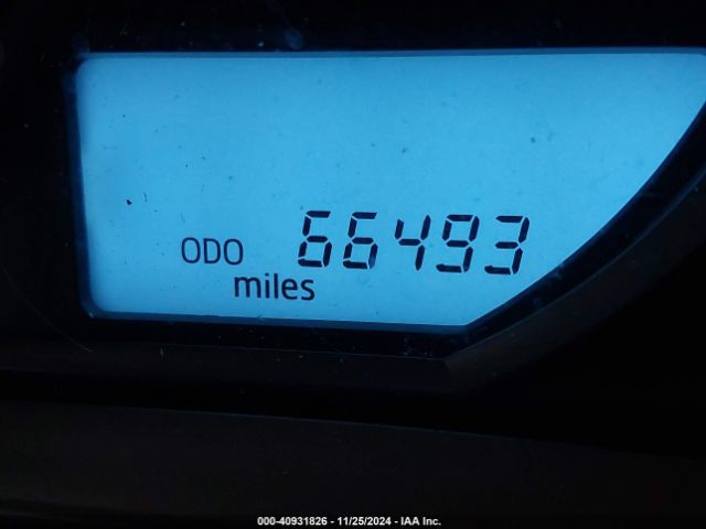 JTMZFREV2FJ052912 Toyota RAV4 LE