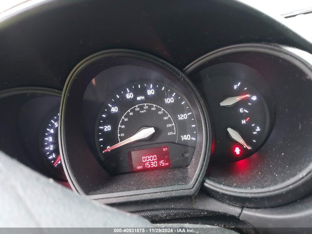 KNADM5A35E6410807 KIA RIO LX