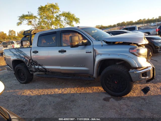 5TFDW5F15FX423041 Toyota Tundra Sr5 5.7l V8