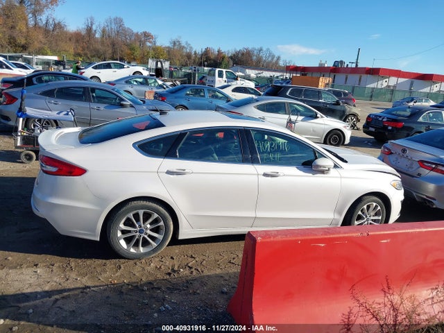 Ford Fusion Titanium 2020 3FA6P0SU0LR105234 Image 13