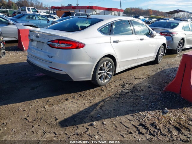 Ford Fusion Titanium 2020 3FA6P0SU0LR105234 Image 4