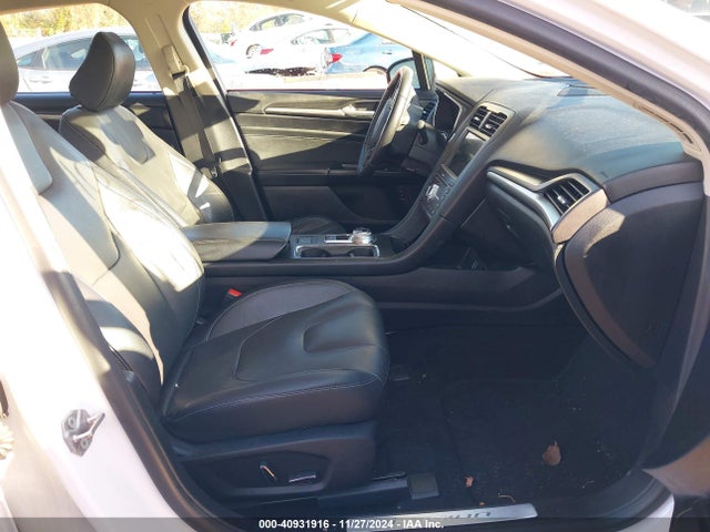 Ford Fusion Titanium 2020 3FA6P0SU0LR105234 Image 5