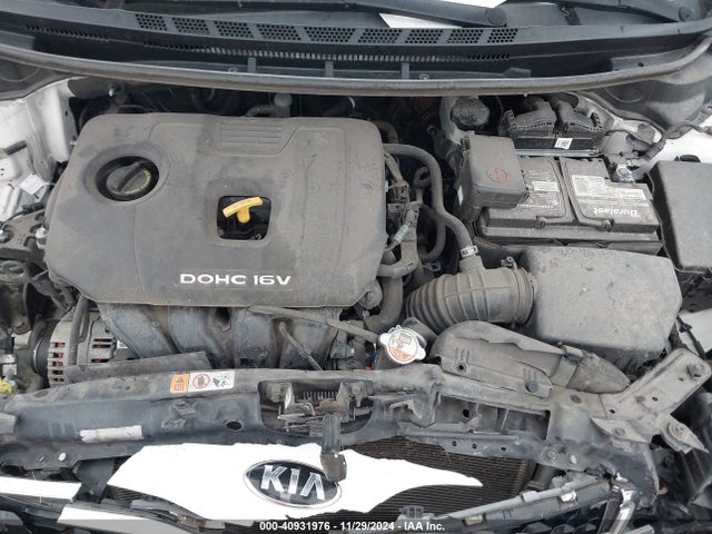 KIA FORTE LX 2017 3KPFK4A74HE013005 Image 10