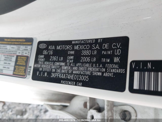 KIA FORTE LX 2017 3KPFK4A74HE013005 Image 9