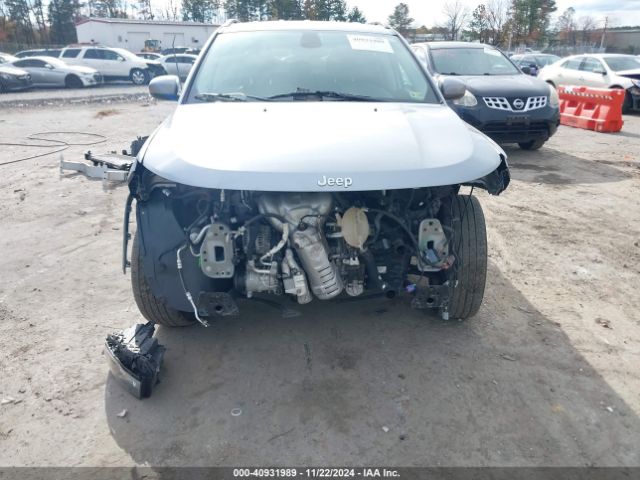 3C4NJCBB7JT287117 Jeep Compass Latitude Fwd