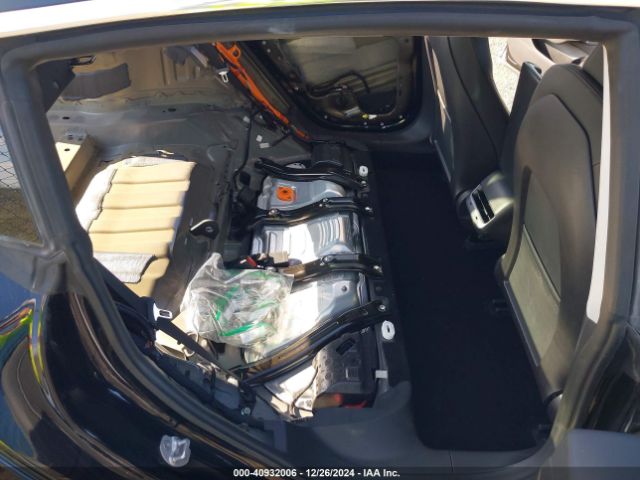 5YJ3E1EB0JF130796 Tesla Model 3 Long Range/performance