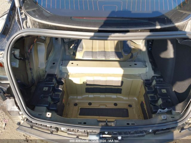 5YJ3E1EB0JF130796 Tesla Model 3 Long Range/performance