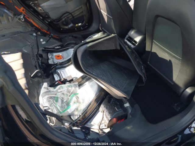 5YJ3E1EB0JF130796 Tesla Model 3 Long Range/performance