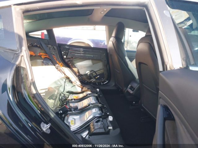 5YJ3E1EB0JF130796 Tesla Model 3 Long Range/performance