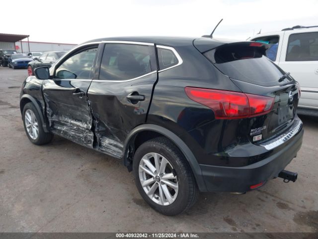JN1BJ1CPXKW524828 Nissan Rogue Sport S