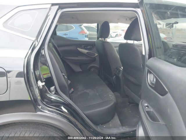 JN1BJ1CPXKW524828 Nissan Rogue Sport S