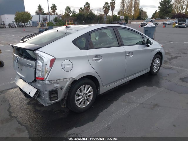 JTDKN3DP5F3073746 Toyota PRIUS PLUG-IN