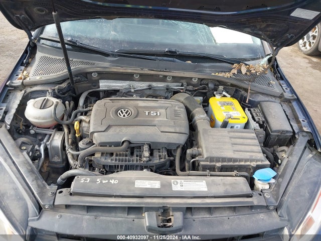 3VWC17AU3GM519696 Volkswagen Golf Sportwagen Tsi Limited Edition