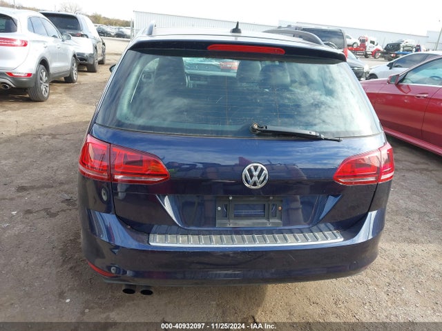 3VWC17AU3GM519696 Volkswagen Golf Sportwagen Tsi Limited Edition