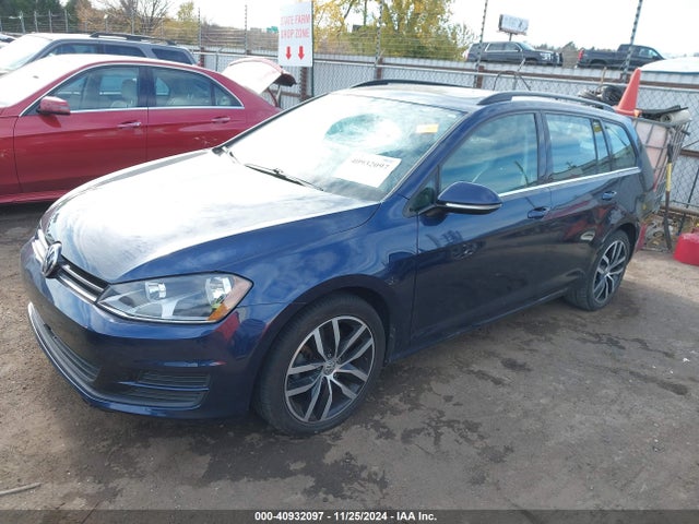 3VWC17AU3GM519696 Volkswagen Golf Sportwagen Tsi Limited Edition